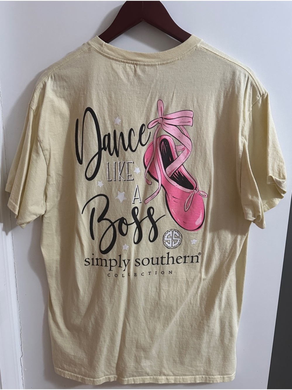 Simply Southern Pale Yellow Dance Like A Boss Dance Tee Size Large